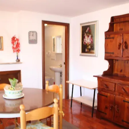 Holiday home Il Casale Dei Giua *