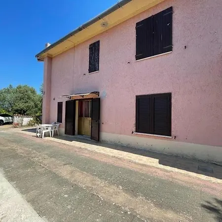 Il Casale Dei Giua Casa de Férias Padru